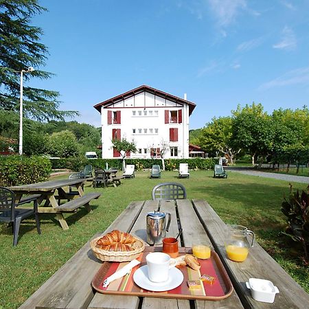 Hotel Pyrenees Atlantique Saint-Pée-sur-Nivelle Kültér fotó