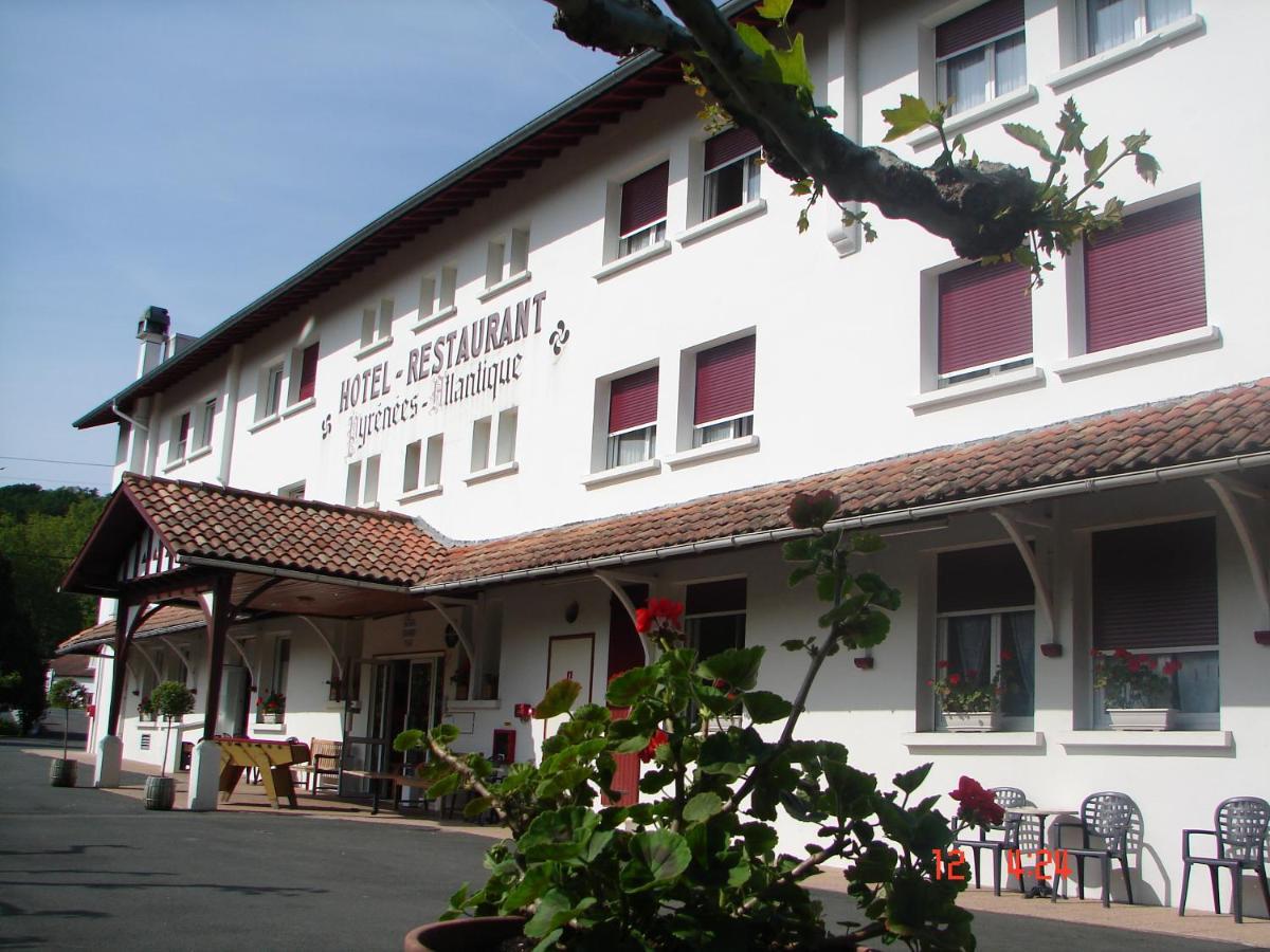 Hotel Pyrenees Atlantique Saint-Pée-sur-Nivelle Kültér fotó