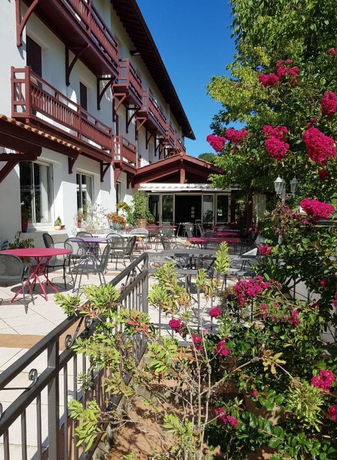 Hotel Pyrenees Atlantique Saint-Pée-sur-Nivelle Kültér fotó